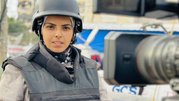 الإعلامية الراحلة مريم أبو دقة تفوز بجائزة بطل حرية الصحافة