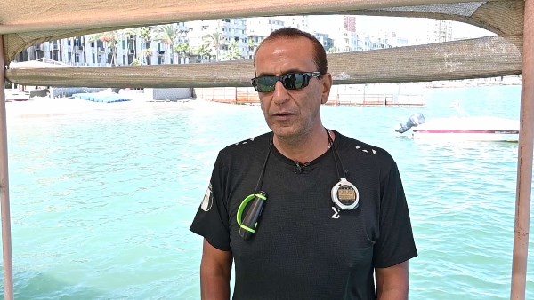 درب منتخب مصر للسباحة بالزعانف