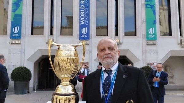 حسام صاحب