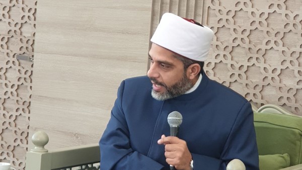 دار الإفتاء تواصل تفعيل مجالسها في المحافظات لبيان أحكام حمل المصحف وتلاوة القرآن الكريم