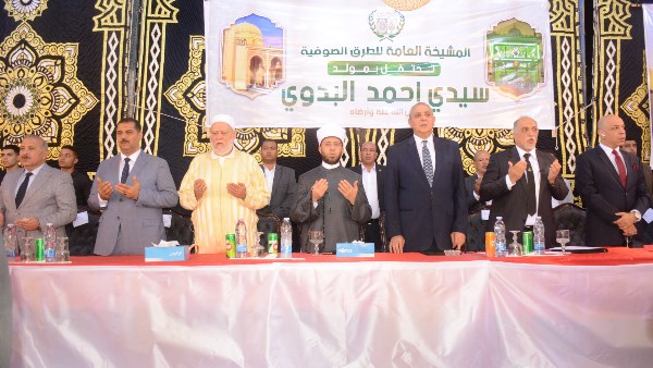 احتفال وزير الأوقاف بالمولد الاحمدي