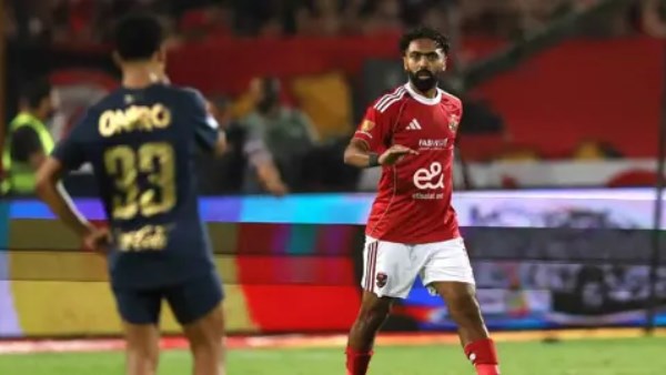 حسين الشحات وألفينا خلال لقاء القمة 