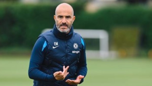  إنزو ماريسكا