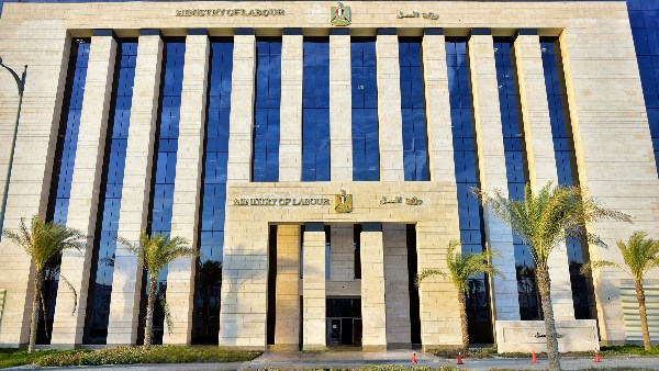 براتب يصل إلى 500 دولار.. فرص عمل جديدة بشركة لبنانية كبرى