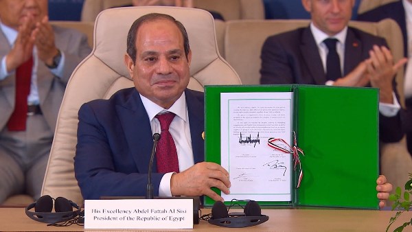الرئيس عبد الفتاح السيسي 
