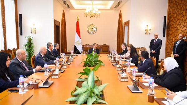 خلال اللقاء خلال اللقاء