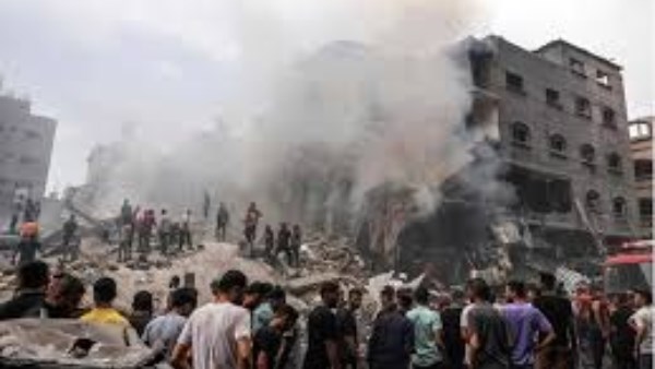 استشهاد 17 فلسطينيًا جراء القصف الإسرائيلي على مناطق متفرقة في غزة