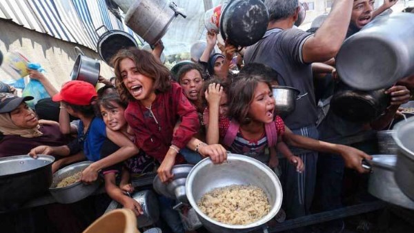 الأونروا: نواصل تقديم المساعدات المنقذة للحياة في غزة وسط الحرب والمجاعة