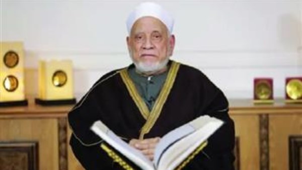 بيت العائلة المصرية ينعى العالم الجليل الدكتور أحمد عمر هاشم