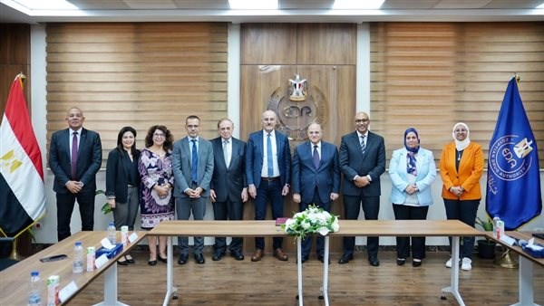 هيئة الدواء تستقبل وفدا لبنانيا رفيع المستوى للاطلاع على التجربة التنظيمية المصرية الرائدة