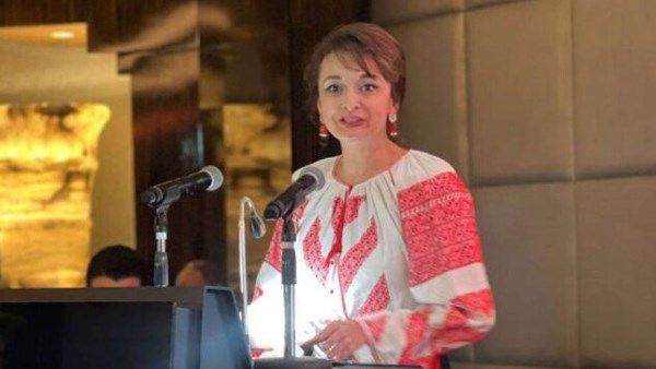 سفيرة رومانيا بالقاهرة  