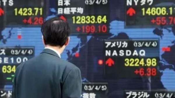 الأسواق الآسيوية تتراجع بفعل ضغوط التكنولوجيا وترقب لبيانات التجارة اليابانية