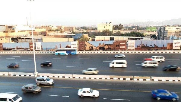 محافظ القاهرة: نشر أعلام الدول المشتركة في حفل افتتاح المتحف المصري الكبير على كافة المسارات