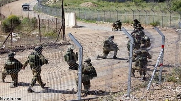 الجيش الإسرائيلي يضرب أهدافا لحزب الله في لبنان الجيش الإسرائيلي يضرب أهدافا لحزب الله في لبنان