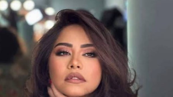 قرار من المحكمة في اتهام شيرين عبد الوهاب بسب مدير حساباتها 
