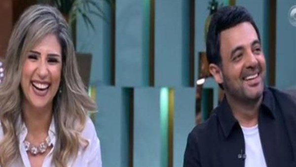 آيات أباظة و عمرو محمود ياسين 