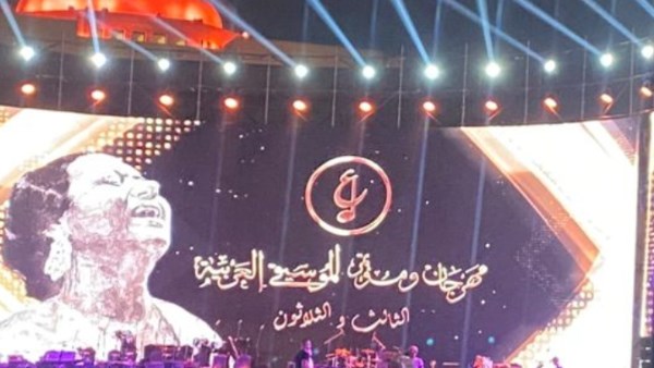 الاستعدادات النهائية لمهرجان الموسيقى العربية في الأوبرا المصرية في حفلا نادية مصطفى ومدحت صالح في اليوم الثاني