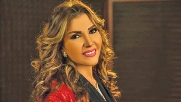 الفنانة نادية مصطفى 