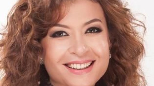الفنانة منال سلامة 