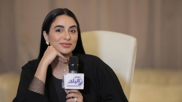 الفنانة جوري بكر 
