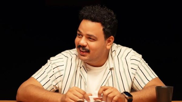 الفنان مصطفى غريب  الفنان مصطفى غريب