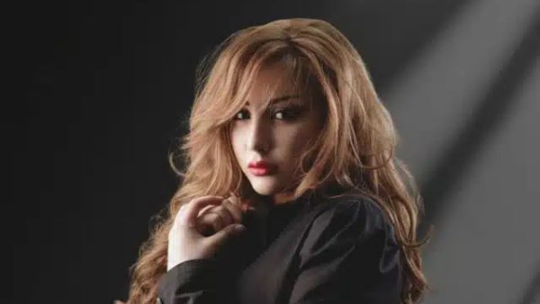 الفنانة اللبنانية دارين حدشيتي 