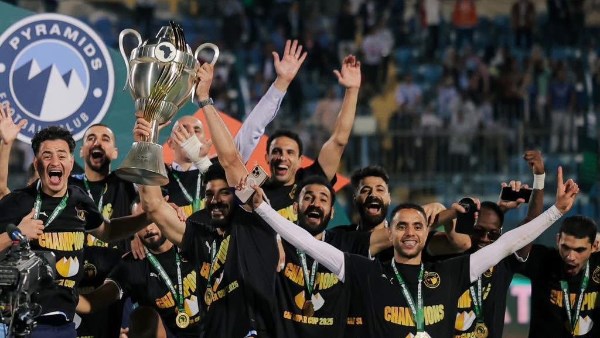 لقطات من تتويج بيراميدز بكأس السوبر الإفريقي بعد الفوز علي نهضة بركان 