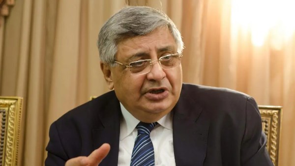 عوض تاج الدين 