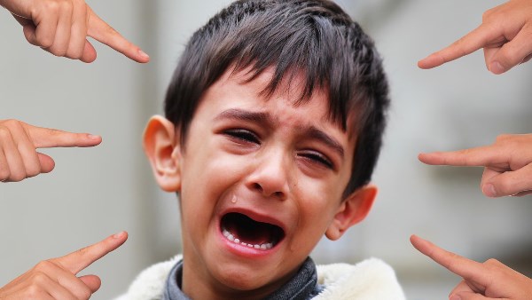 التنمر بالأطفال 