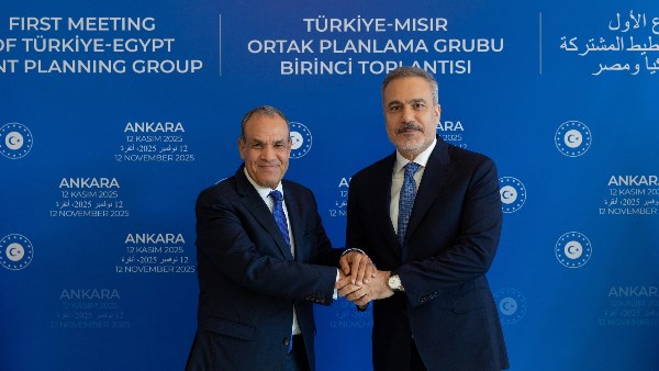 وزير الخارجية ونظيره التركي 