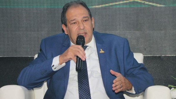 حسام الخولي 