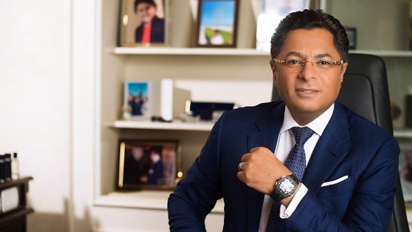 خالد أبو بكر 