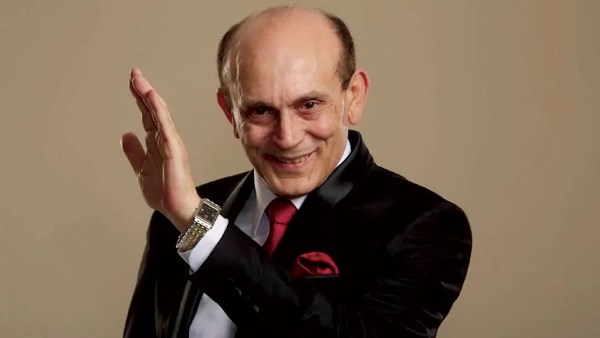 محمد صبحي منتقدا الدراما: فيه من يطلق عليهم فنانات عملوا مقاطع 