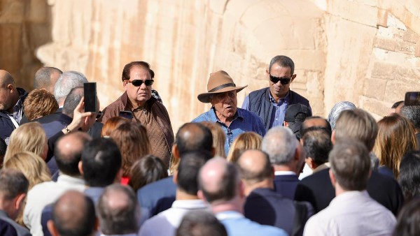 جولة الوفود