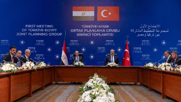 وزير الخارجية و نظيره التركي 