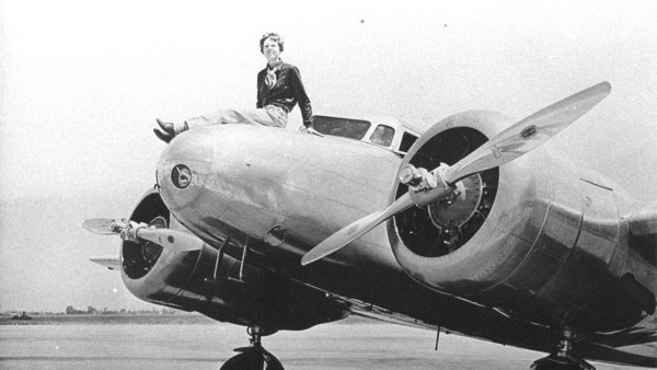  أميليا إيرهارت