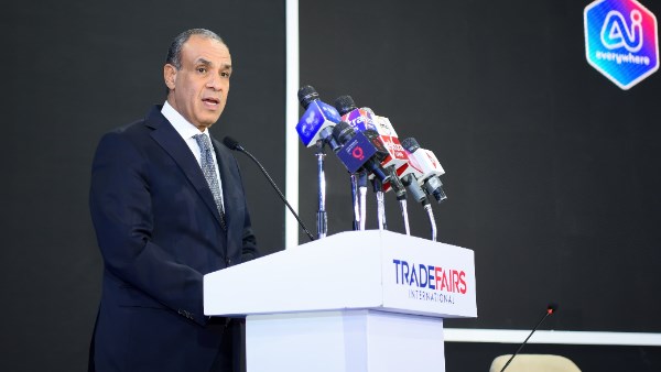 وزير الخارجية 