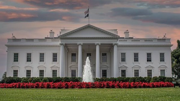 البيت الأبيض 