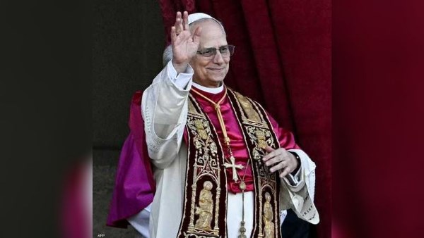 البابا ليو الرابع عشر