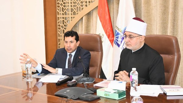 مفتي الجمهورية ووزير الرياضة