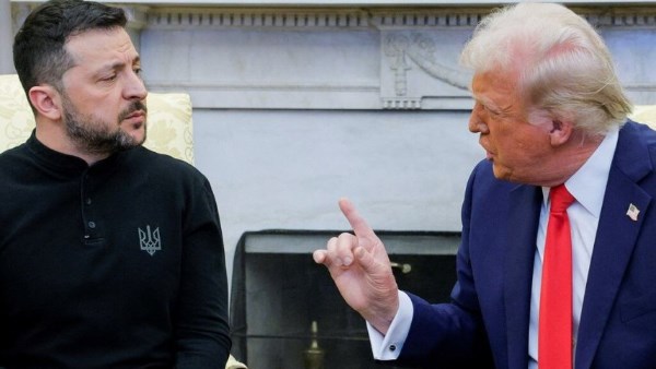 زيلينسكي يتمسك بالسيادة وترامب يلمح إلى "شيء جيد" في محادثات أوكرانيا