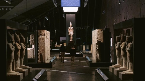 المتحف المصري الكبير