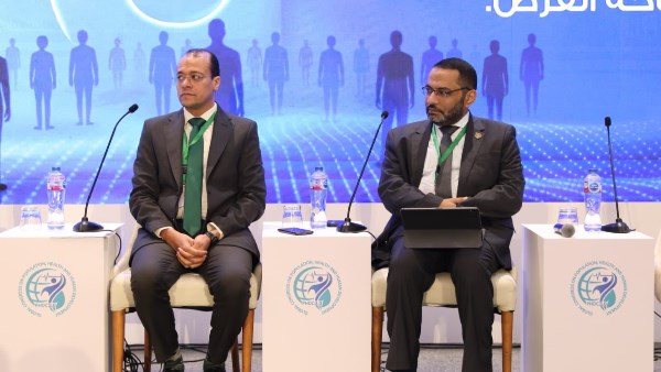 جانب من الجلسة 