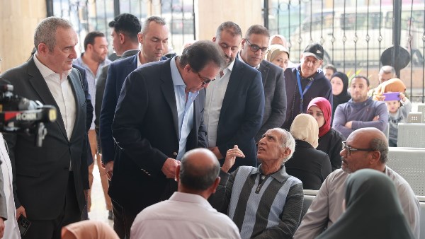 جولة وزير الصحة والسكان 