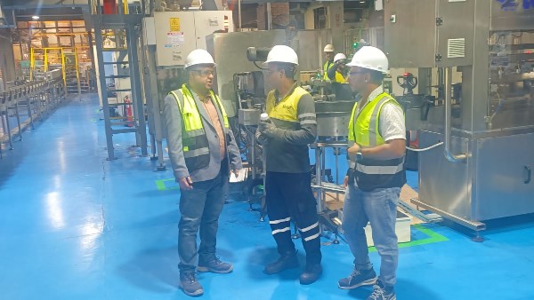 جانب من عمليات التفتيش