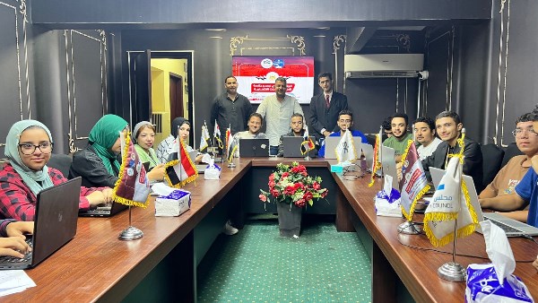 مجلس الشباب المصري خلال متابعة تصويت المصريين بالخارج 