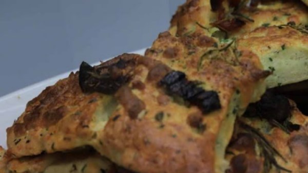 طريقة عمل مقبلات الجبنة والثوم