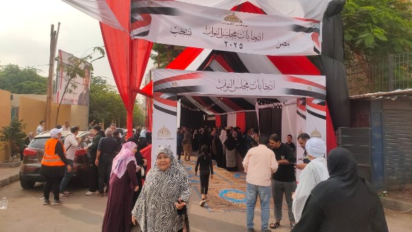 لجنة مدرسة الفاروق