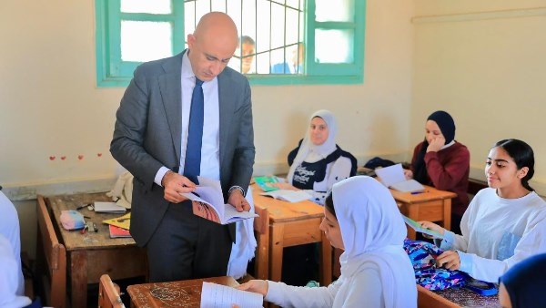 جولة وزير التربية والتعليم اليوم