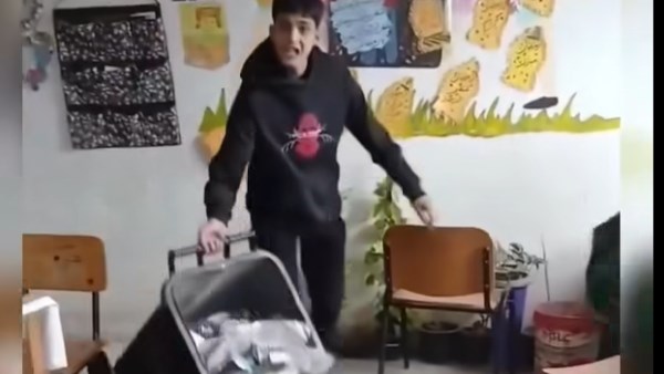 فيديو إهانة معلمة بالفصل